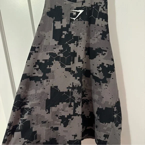 Gymshark Men’s Critical Stringer Workout Tank Top Camo Print Size Small - Picture 5 of 10